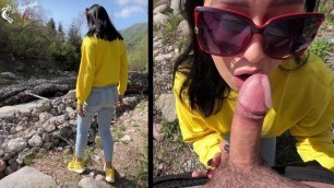Tourists Decided to make a Blowjob in Nature